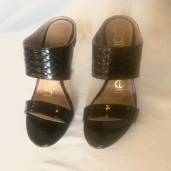 Calvin Klein Shoes - Calvin Klein Size 5 ½ Black “Alligator-Look” 3 ¾” Heel